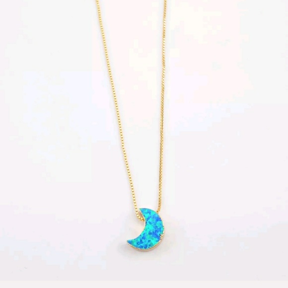 Only 1 of each-Japanese Opal moon necklace - Picture 6 of 7